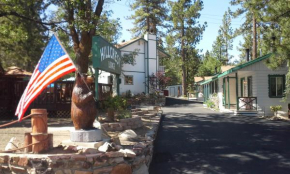 Гостиница Hillcrest Lodge  Биг Бир Лейк
